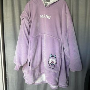 BT21 Mang Oversized Hoodie
